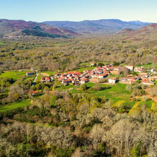 Unha viaxe pola República independente do Couto Mixto, a que puido ser a Andorra de Galicia